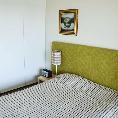 Apartamento Kaluri New *